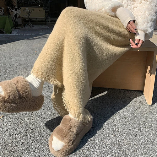 Load image into Gallery viewer, Korean Fashion Black White Tassels Elegant High Waist Long Skirt Women Khaki Slim Versatile Party Skirts 2024 New Autumn Winter
