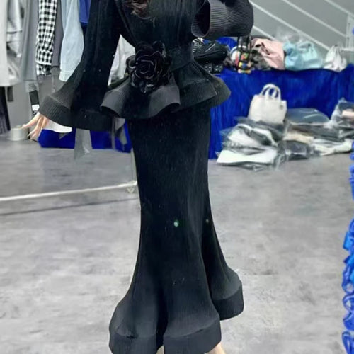 Load image into Gallery viewer, Hit Color Spliced Belt Two Piece Set For Women O Neck Long Sleeve Top High Wait Slimming Skirt Sets Female Fashion
