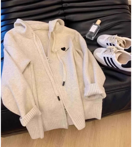 Korean New Women Beige Heart Shaped Embroidered Long Sleeve Zipper Cardigan Sweater Autumn Winter Holiday Hooded Knitwears Tops