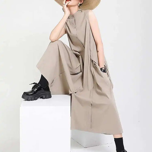 Load image into Gallery viewer, Women Khaki Split Pleated Long  Dress New Stand Collar Sleeveless Loose Fit Fashion Tide Spring Summer 2025 1Y353
