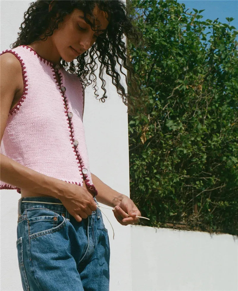 Contrast Color Knit Sweater Vest Women O Neck Single-btrasted Sleeveless Crop Tops Ladies Fashion Knitted Tops Vest