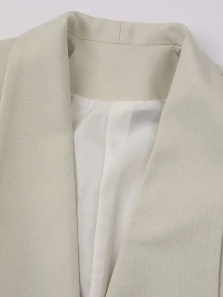 Women Beige Single Button Pleated Big Size Short Blazer New Lapel Long Sleeve Jacket Fashion Tide Spring Autumn 2025 Beige