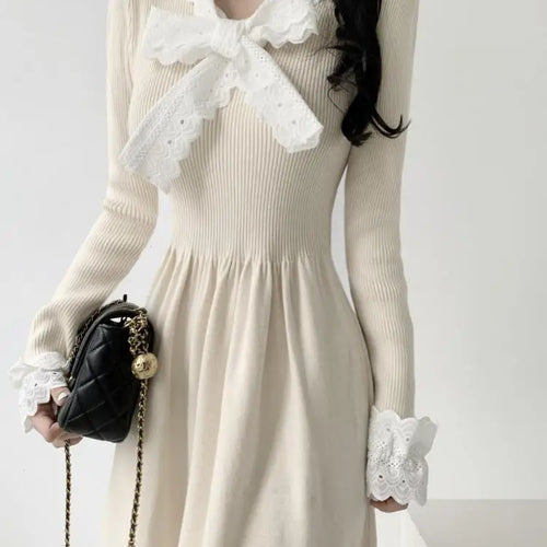 Load image into Gallery viewer, Korean Retro 2024 New Women Black Beige Patchwork Lace Holiday Pleated Dress Autumn Winter Red Bow Bandage Knitted Dress Popular
