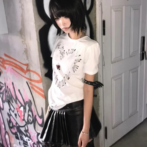 Load image into Gallery viewer, Japanese Y2k Heart print T-shirt Trashy 2000s Style Short Sleeve Tee Shirt Vintage Harajuku Streetwear Grunge Aesthetics
