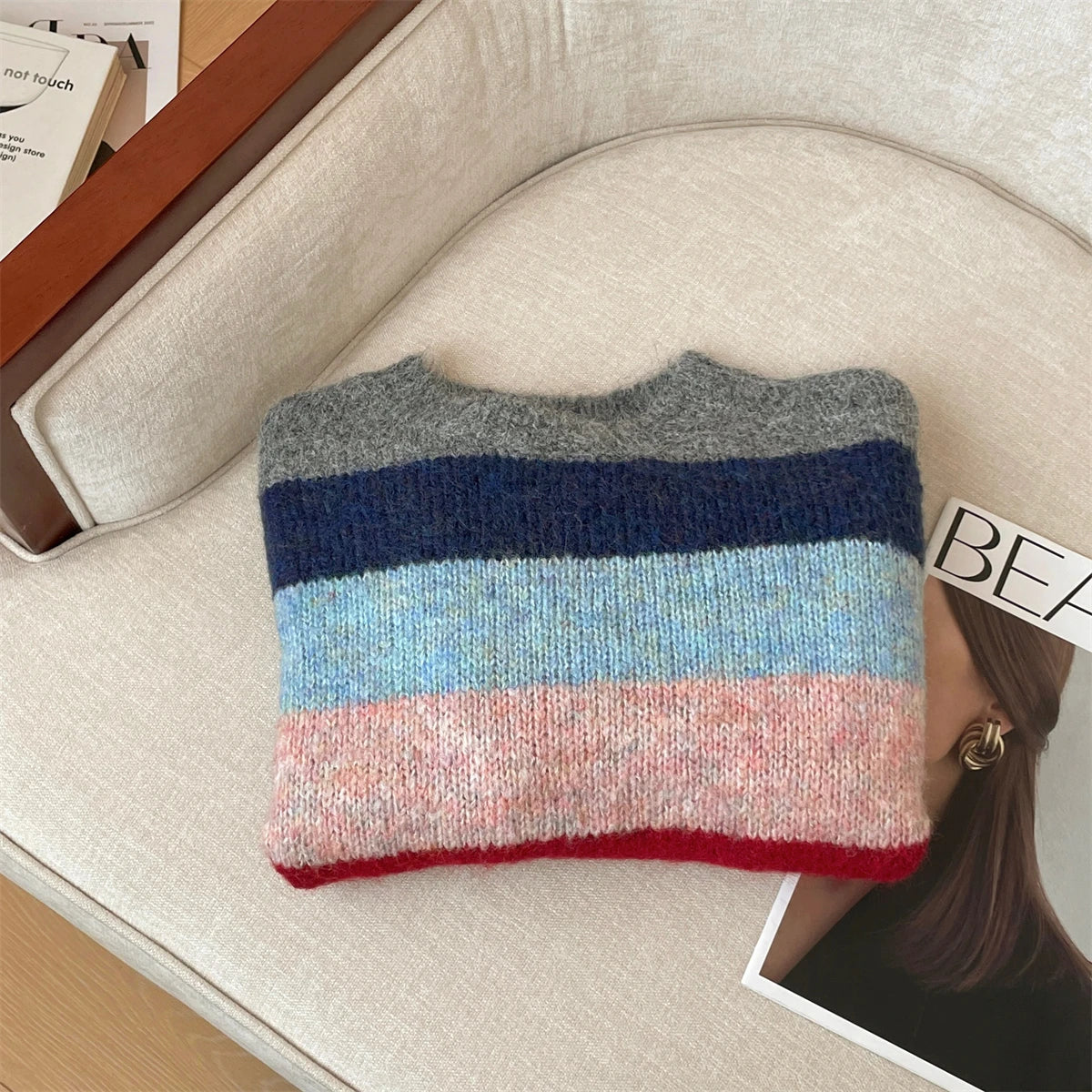 Korean Vintage Women's Rainbow Striped Round Neck Short Sweater Autumn Winter 2024 New Elegant Long Sleeved Knitted Pullover Top