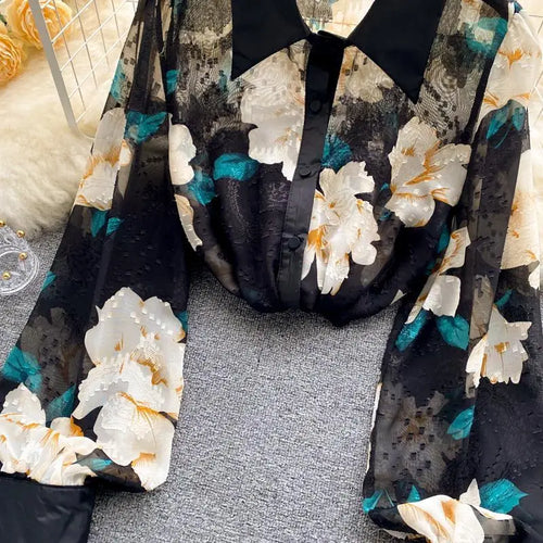 Load image into Gallery viewer, Fashion Print Shirt or Women Long Sleeve Turn Down Collar Korean Fashion Blouse Laides Vintage Button Up Casual Top
