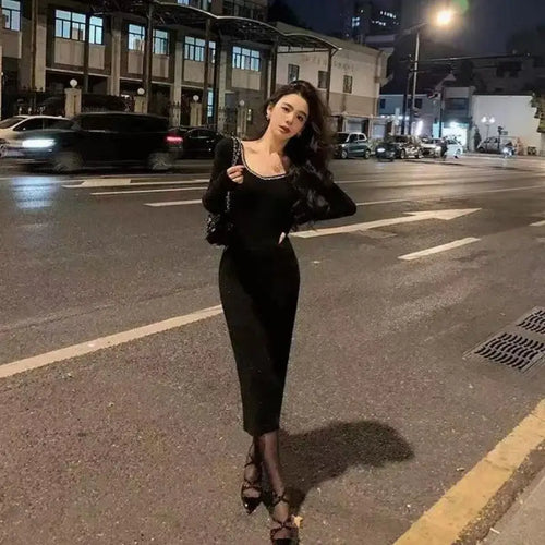 Load image into Gallery viewer, Korean Version Autumn Winter Black Diamond V Neck Elegant Wrap Hip Dress Vintage Women Long Sleeves Festival Knitted Dress 2024
