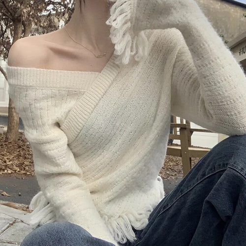 Load image into Gallery viewer, Solid Slimming Sexy Knitting Sweaters For Women V Neck Flare Sleeve Patchwork Tassel Chic Sweater Female Fashion
