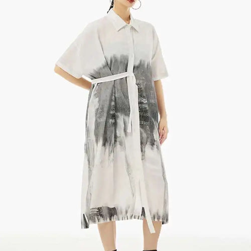 Load image into Gallery viewer, Women Green Pattern Printed Belted Big Size Shirt Dress New Lapel Short Sleeve Fashion Tide Spring Summer 2025  1DH5759
