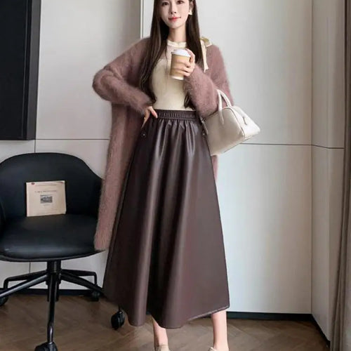 Load image into Gallery viewer, Autumn Winter French Vintage Brown Temperament Pu Leather Skirts For Woman Black Slim Elegant High Waisted Pleated Skirt Fashion

