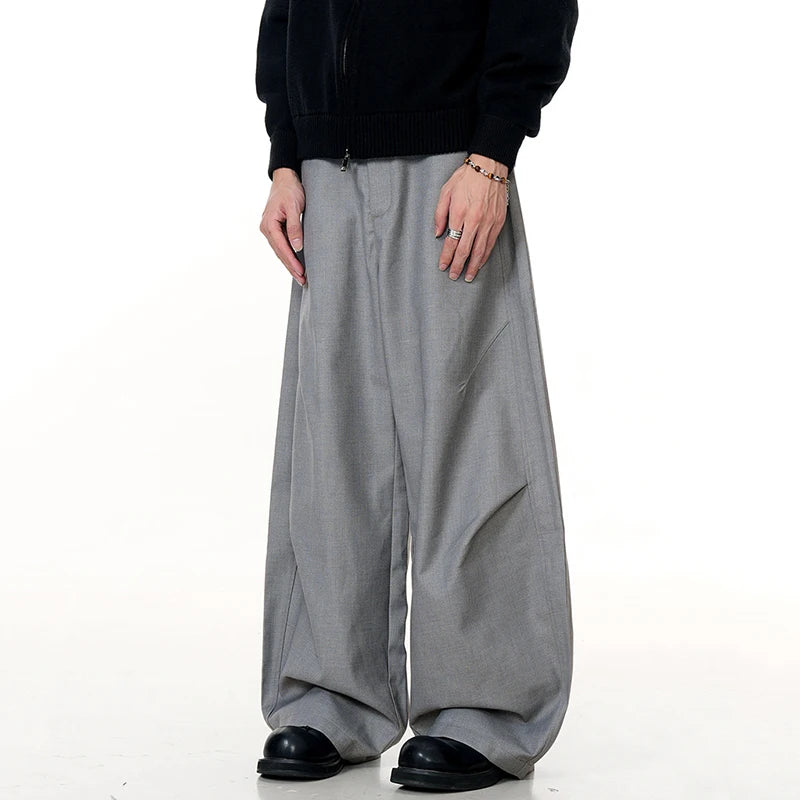 Men's Suit Pants New American High Street Curved Knife Chic Loose Pleated Niche Design Solid Color Male Trousers 9W1951