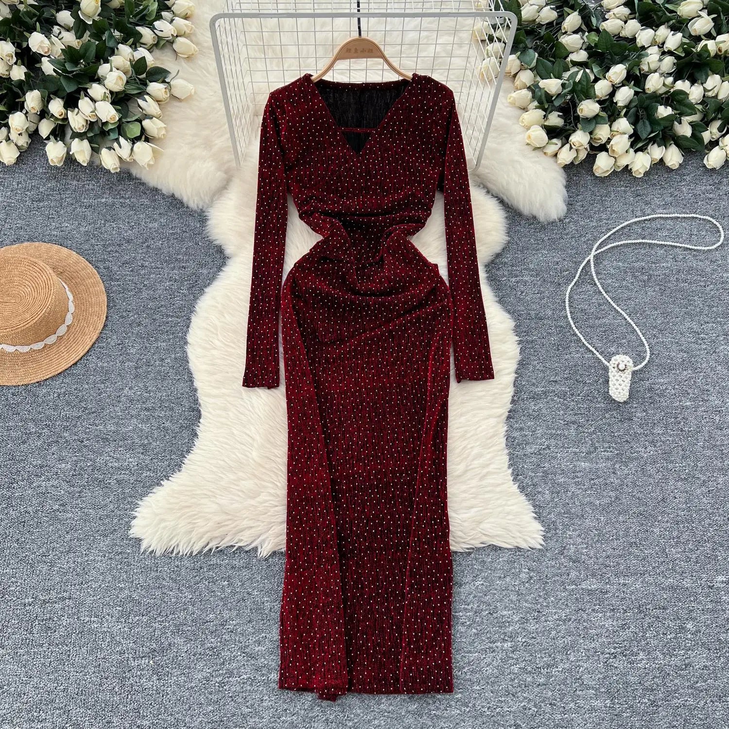 Autumn Women Fashion 2024 New Black Red Diamonds Elegant V Neck Long Sleeve Slim Evening Party Dress Gold Hollow Out Dress Robe