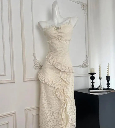 Summer 2024 French Vintage Beige Lace Sleeveless Elegant Spaghetti Strap Long Dress Women Backless Ruffles Party Evening Dresses