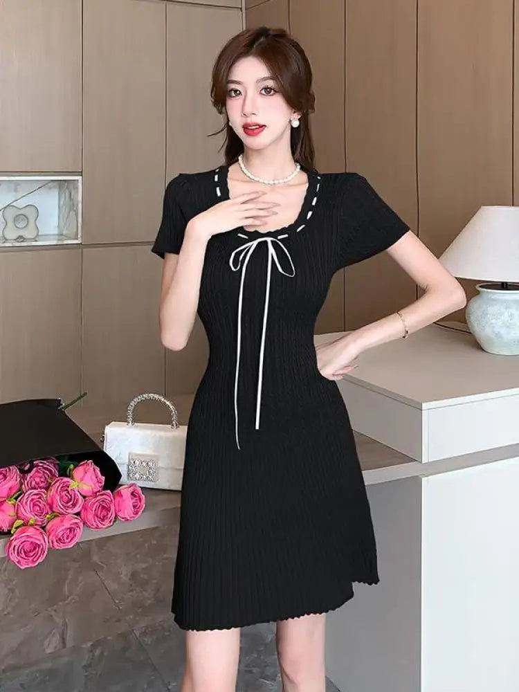 Korean Women's Black Beige Round Neck Knitted Office Lady Short Sleeve Mini Dress Summer Green Lace-up Short Dresses Simplicity