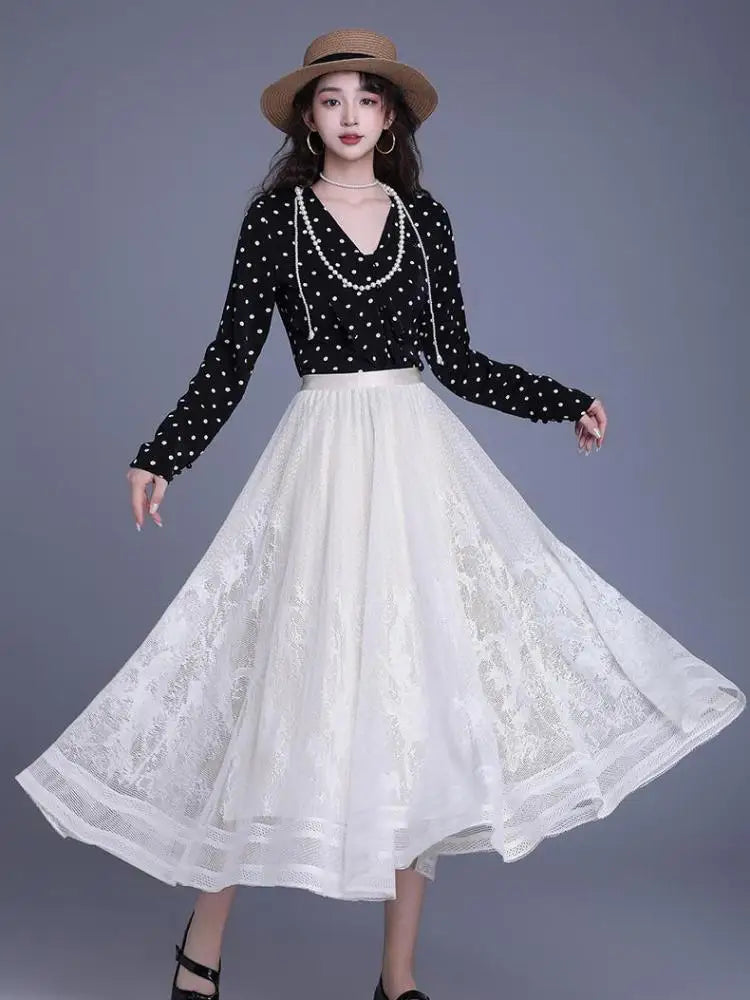 Spring Summer Women Vintage Black White Lace Elegant Long Skirts French Fashion Brown High Waist Vacation Pleated Skirt Popular