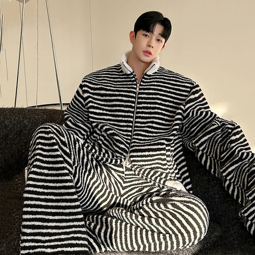 Load image into Gallery viewer, Stylish Korean Striped Suit Men Stand Collar Jacket Loose Wide Leg Straight Casual Pants Lace-up Patchwork Male Set 9C8952
