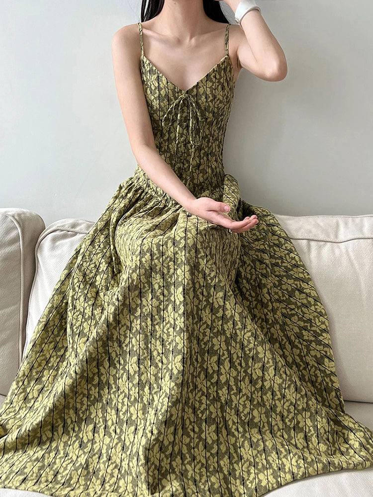 Women Green Printed Bandage Long Spaghetti Strap Dress New V-Neck Sleeveless Fashion Tide Spring Summer 2025 1DJ1311