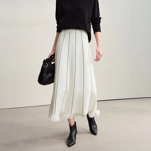 Load image into Gallery viewer, Women's Skirt 2025 Winter New Knitting Striped Tassel A-Line Skirts For Women Versatile Loose Clothing Ladies 12544168
