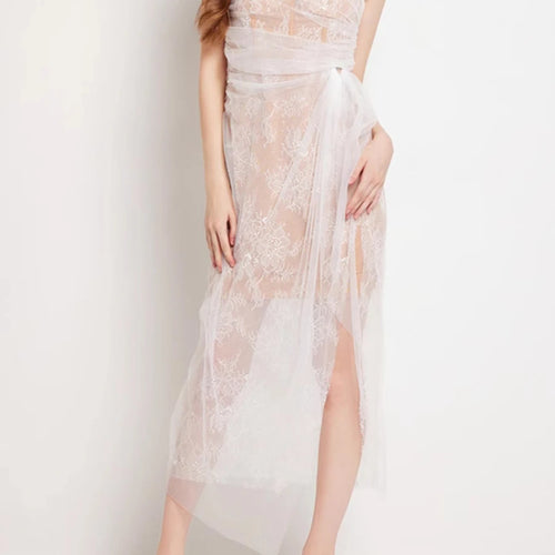 Load image into Gallery viewer, Solid Spliced Lace Slimming Dresses For Women Strapless Sleeveless High Waist Temperament Dress Female Fashion New
