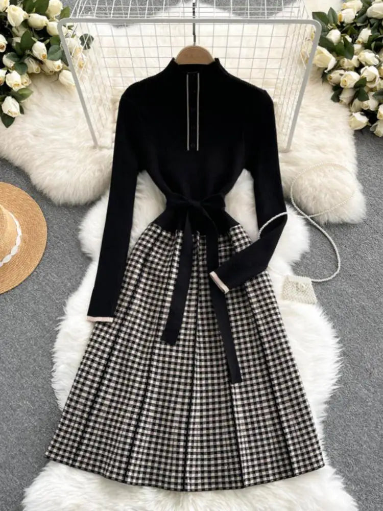 Women's New French Vintage Black Patchwork Lattice Slim Temperament Knit Dress Autumn Winter Elegant Bandage Party Long Dresses