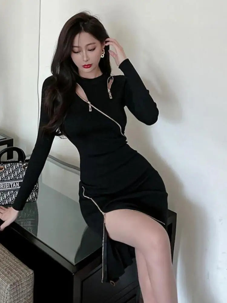 Autumn Black Sexy Club  Round Neck Zipper Dress Women A Line Casual Streets 2023 New Long Sleeved Party Slim Knit Hip Wrap Dress