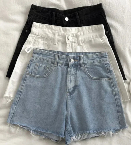 Korean High Waisted Raw Edge Denim Shorts Women's 2023 Summer New Basic Button Pocket Denim Shorts Street Denim Pant