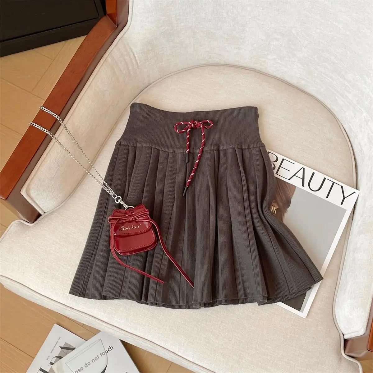 Korean Version Women Black Beige Sexy Club Vacation Short Skirt Autumn Winter Brown High Waist Drawstring Lace-up Pleated Skirts