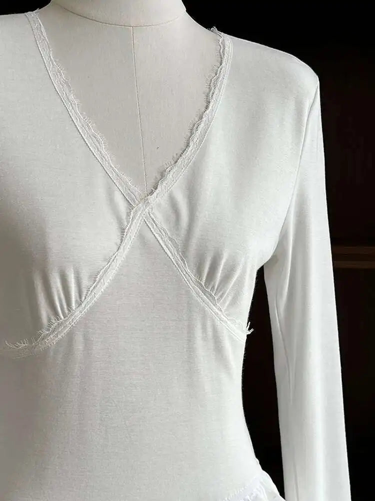 Women White Brief Slim Elegant Layers Long Cake Dress New V-Neck Long Sleeve Fashion Tide Spring Autumn 2025 1DH9982