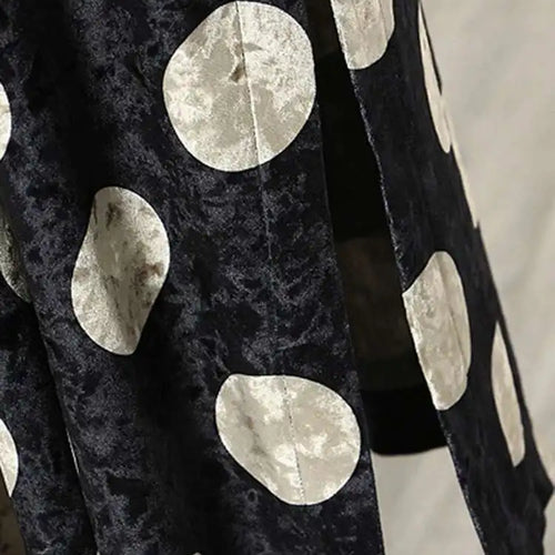 Load image into Gallery viewer, Women Black Dot Velvet Big Size Elegant Dress New Round Neck Long Sleeve Loose Fit Fashion Tide Spring Autumn 2025 1DH2819
