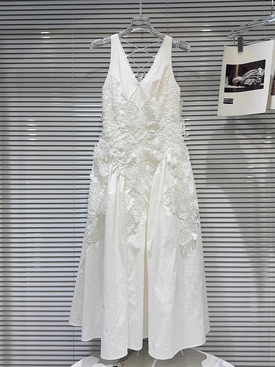 Solid Spliced Appliques Elegant Dresses for Women V Neck Sleeveless Patchwork Folds Long Dress Female Clothing New