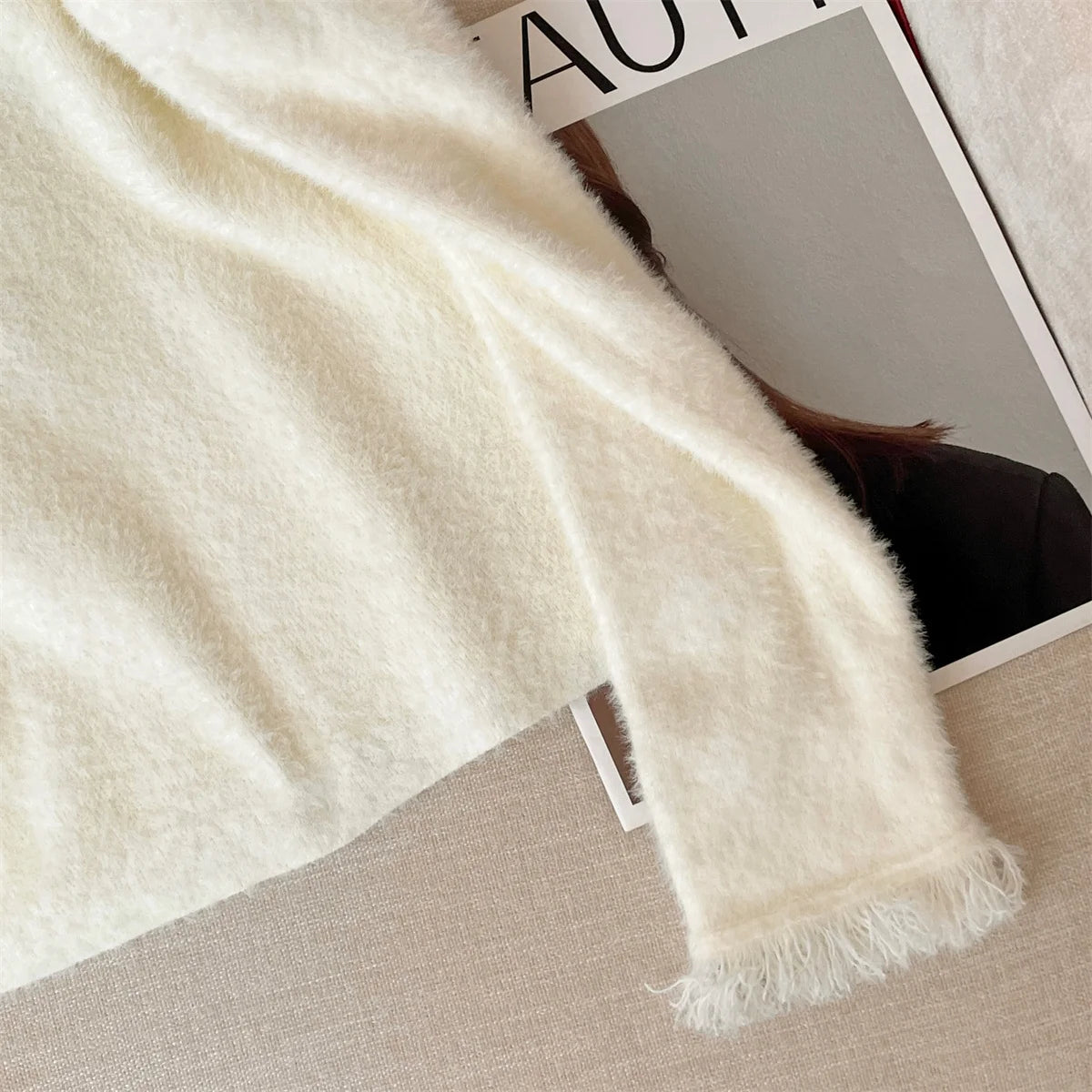 Korean Fashion Autumn Winter White Tassels Elegant Long Sleeves Knit Sweater Women's Office Pullover Short Tops Streetwear Trend