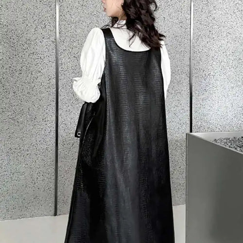 Load image into Gallery viewer, Women Black Big Size PU Leather Zipper Strap Dress New Square Collar Sleeveless Fashion Tide Spring Autumn 2025 1DH4461
