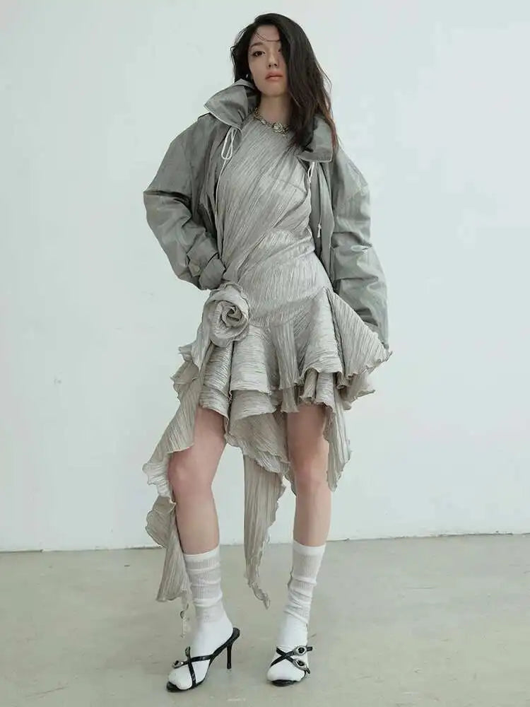 Women Gray Three-dimensional Flower Ruffles Mini Dress New Round Neck Sleeveless Fashion Tide Spring Summer 2025  1DJ0678