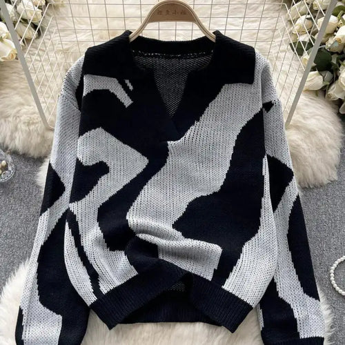 Load image into Gallery viewer, Korean Long Sleeved Patchwork Office Crochet Sweater For Women Autumn Winter Holiday Knit Pullover Tops Fashion Casual Popular
