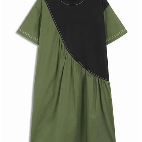 Load image into Gallery viewer, Women Black Pleated Color-block Big Size Midi Dress New Round Neck Short Sleeve Fashion Tide Spring Summer 2025 1DH5237
