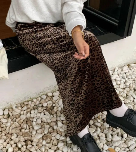 Vintage Ladies Velvet Leopard Print Elastic High Waist Holiday Party Long Skirts Autumn Winter Women Elegant Boho Skirt Popular
