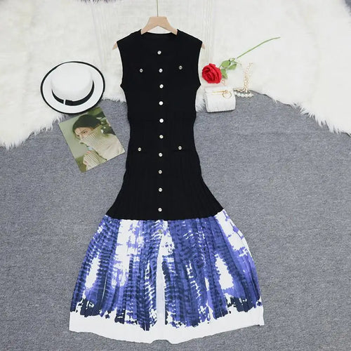 Load image into Gallery viewer, Korean Black Blue Print Patchwork Sleeveless Single Breasted Knitted Dress Women's Summer Red Elegant Round Neck Slim Long Dress
