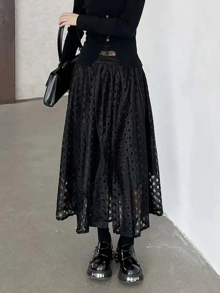 High Elastic Waist Black Lace Hollow Out A-line Elegant Half-body Skirt Women Fashion Tide New Spring Autumn 2025 1DH8738