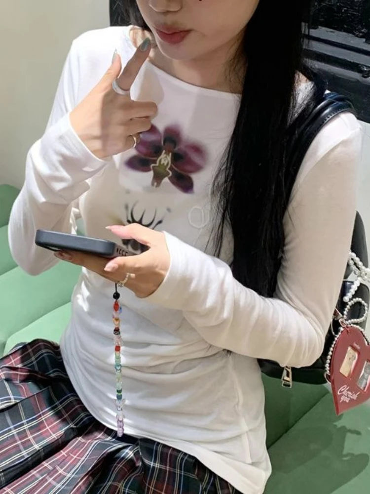 Y2k Aesthetic Flower Printing Casual Tshirts Women Harajuku Slim Fit Embroidery Tees 2025 Spring Grunge Slash Neck Simple Tops