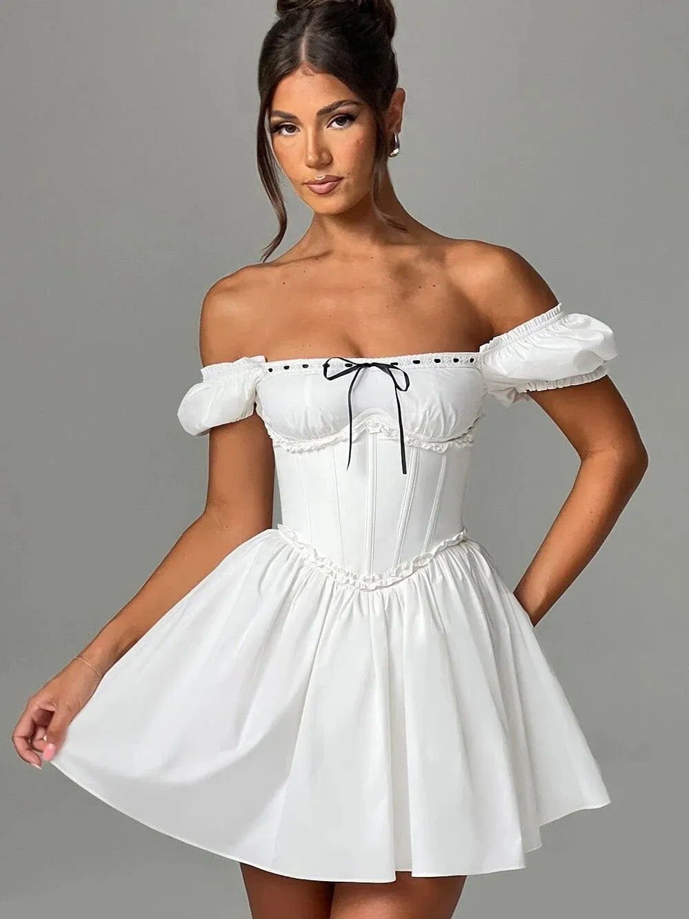 Elegant Sleeveless Tight Pleated Dress For Women Autumn 2024 New Sexy Backless Short Skirt Party Club Slim Evening Dress