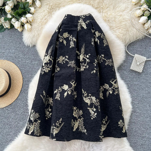 Load image into Gallery viewer, French Retro Women Fashion Bohemian Black Floral Elegant Party Long Skirt Streetwear Autumn Winter High Waist Pleated Skirt Chic
