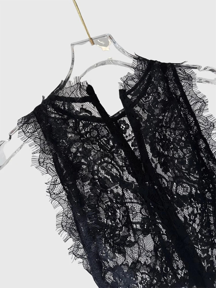 Solid Hollow Out Slimming Vests For Women O Neck Sleeveless Sexy Minimalist Vest Female Fashion Style Clothes New