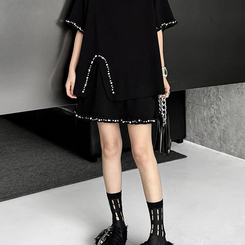 Load image into Gallery viewer, Black Pearled T-shirt Mini Skirt Two Pieces Suit New Round Neck Short Sleeve Women Fashion Spring Summer 2025 1DJ1124
