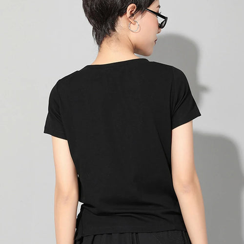 Load image into Gallery viewer, Women Black Irregular Hem Pleated Casual T-shirt New Round Neck Short Sleeve Fashion Tide Spring Summer 2025 1DJ1766

