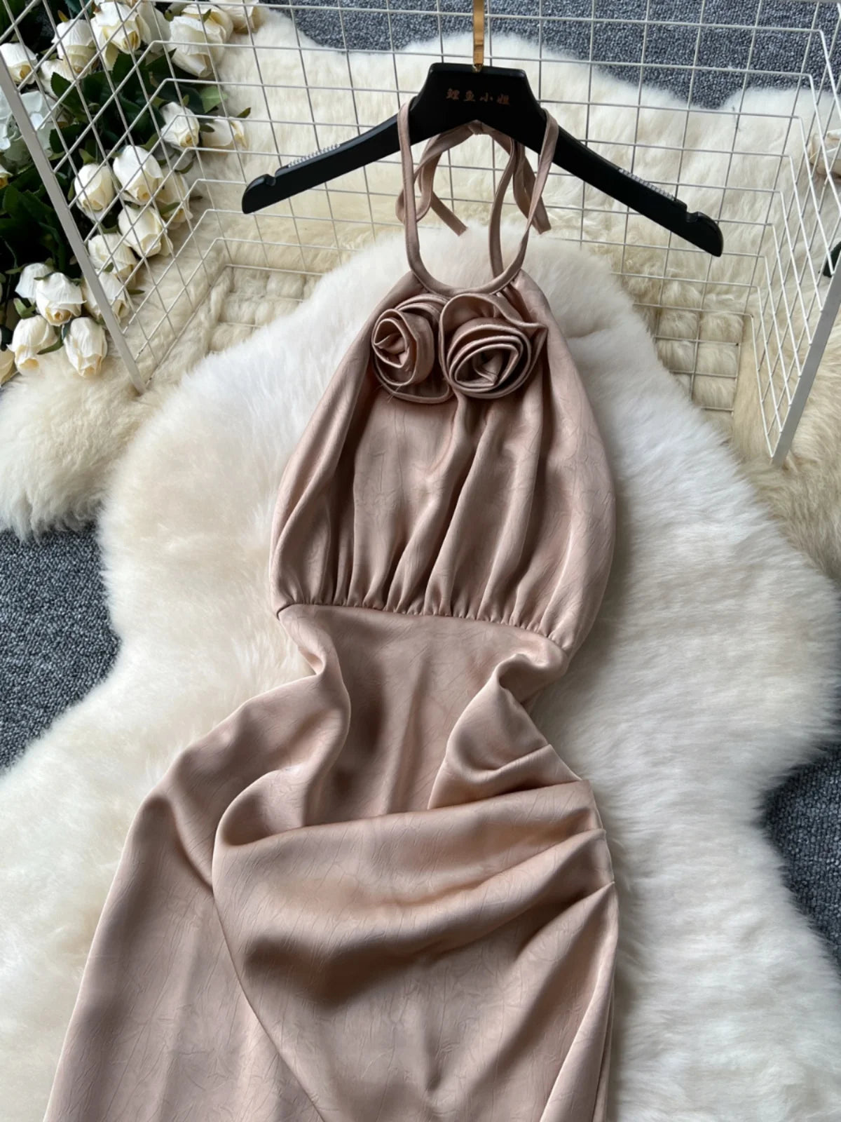 New Summer Women Khaki Sexy Backless Evening Party Halter Lace-up Dress Retro Elegant Sleeveless Slim Prom Pleated Dress Fashion