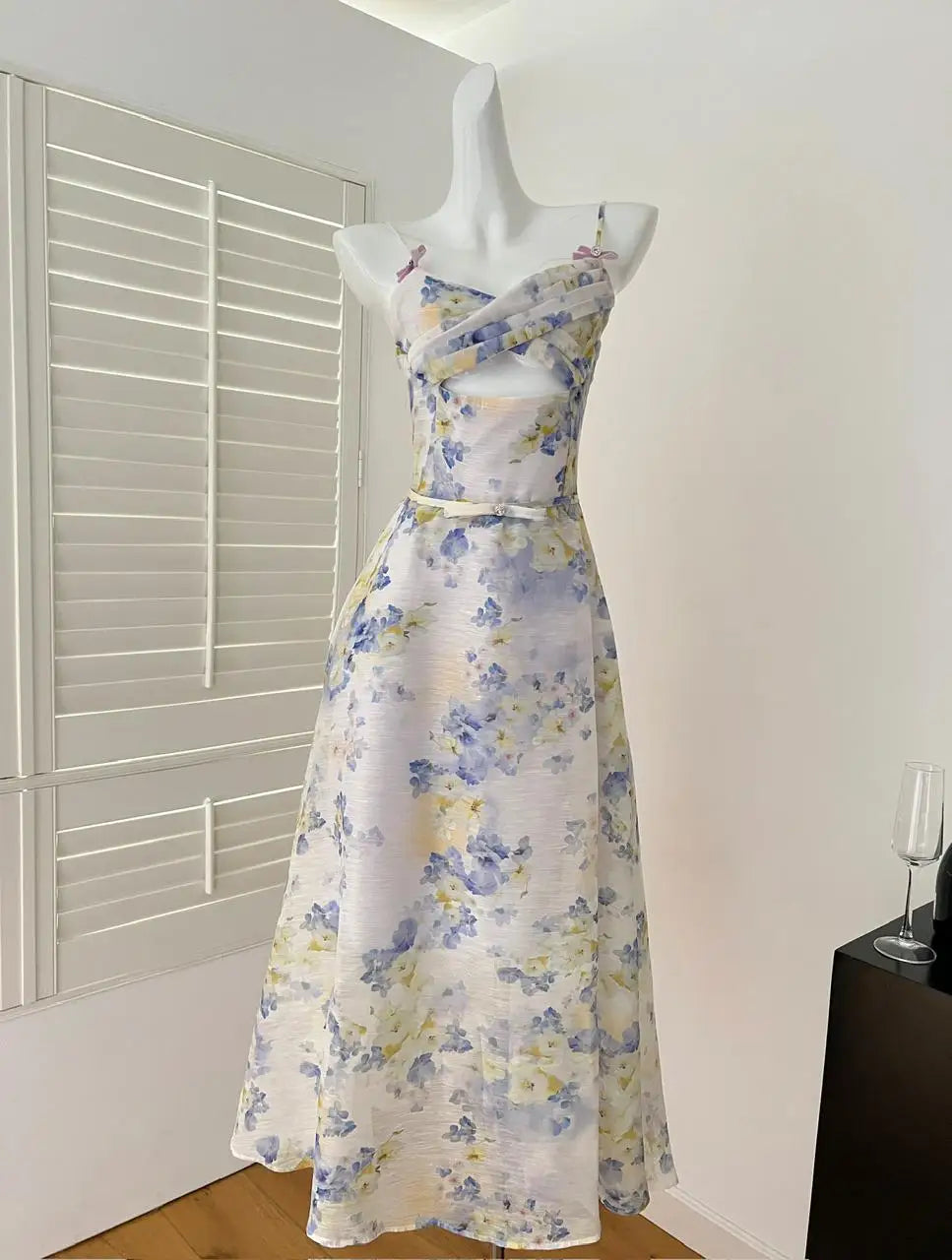 Summer Vintage Blue Pink Floral Hollow Out Party Long Dress For Women V Neck Elegant Vacation Backless Dresses 2025 Bohemian New