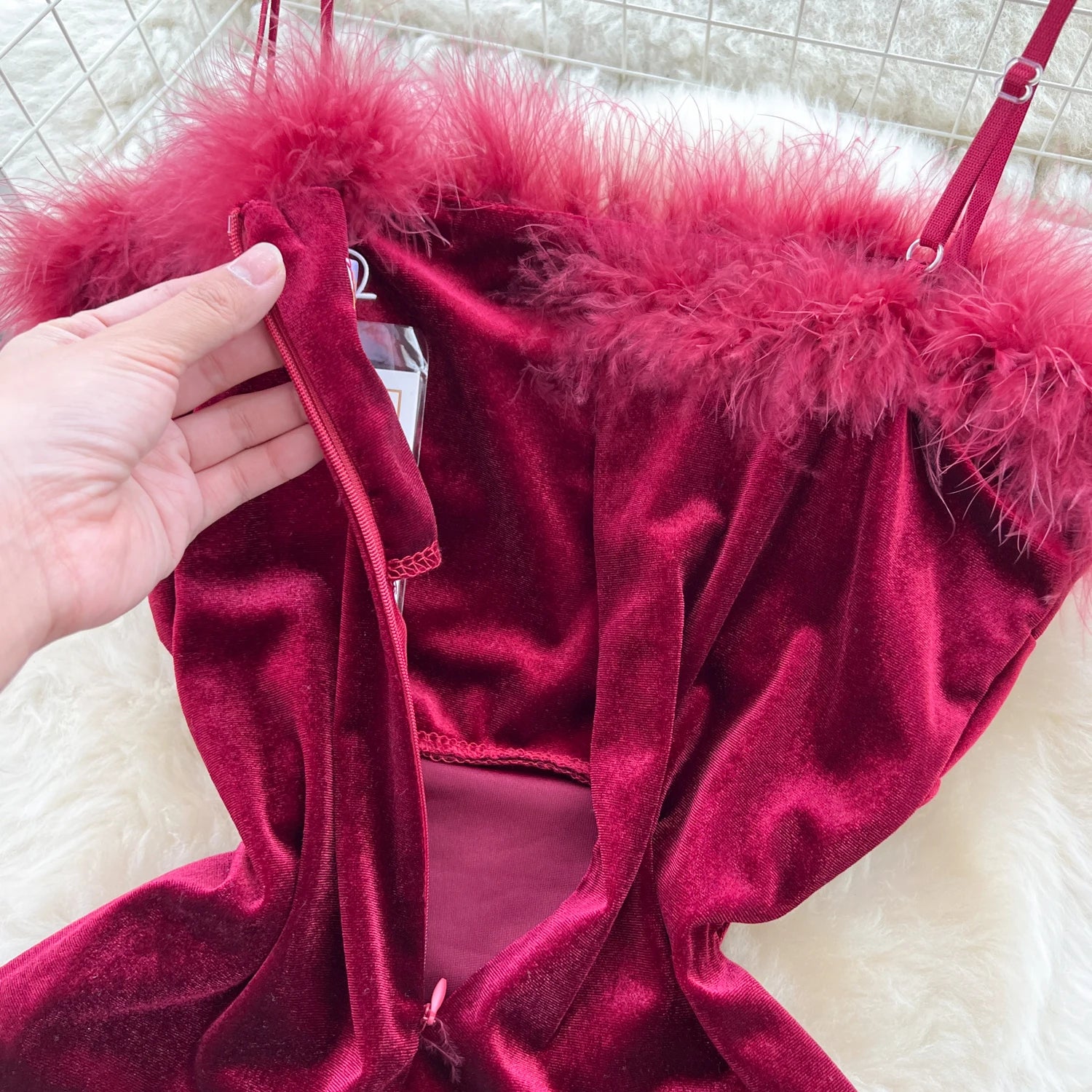 French Red Sexy Elegant Hairy Patchwork Velvet Slip Dress Spring Summer Vintage Black Evening Party Club Midi Dress Women Simple