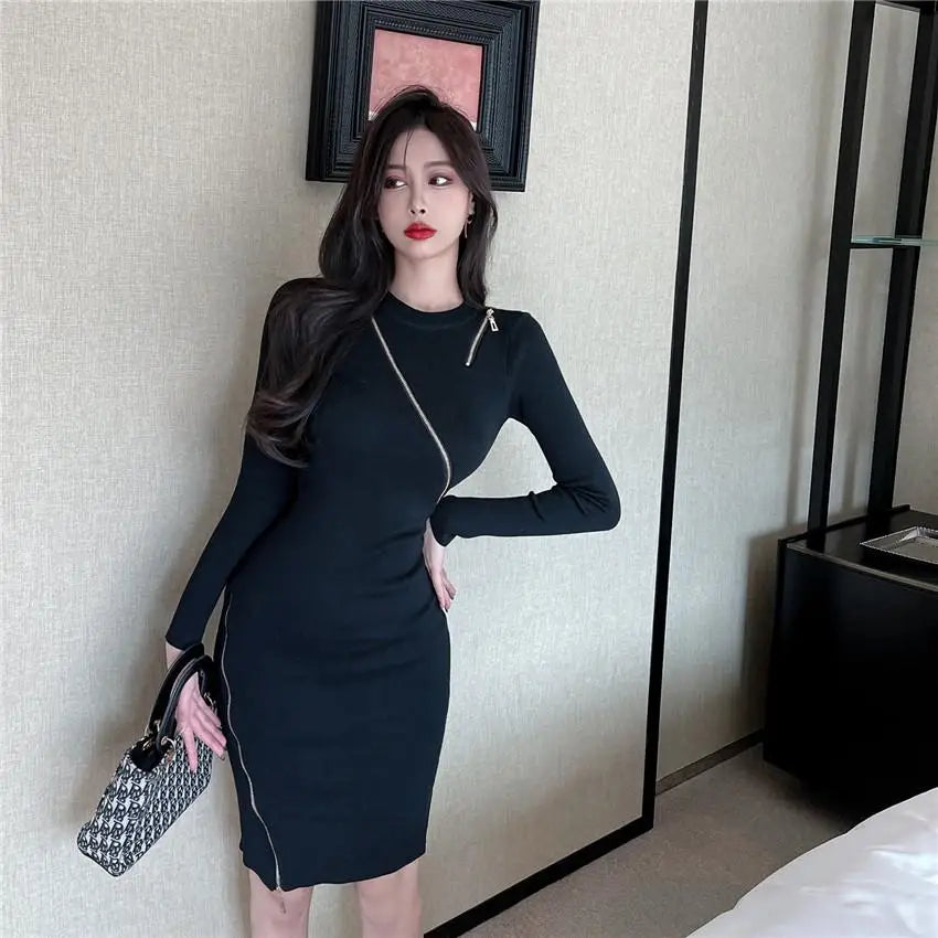 Autumn Black Sexy Club  Round Neck Zipper Dress Women A Line Casual Streets 2023 New Long Sleeved Party Slim Knit Hip Wrap Dress