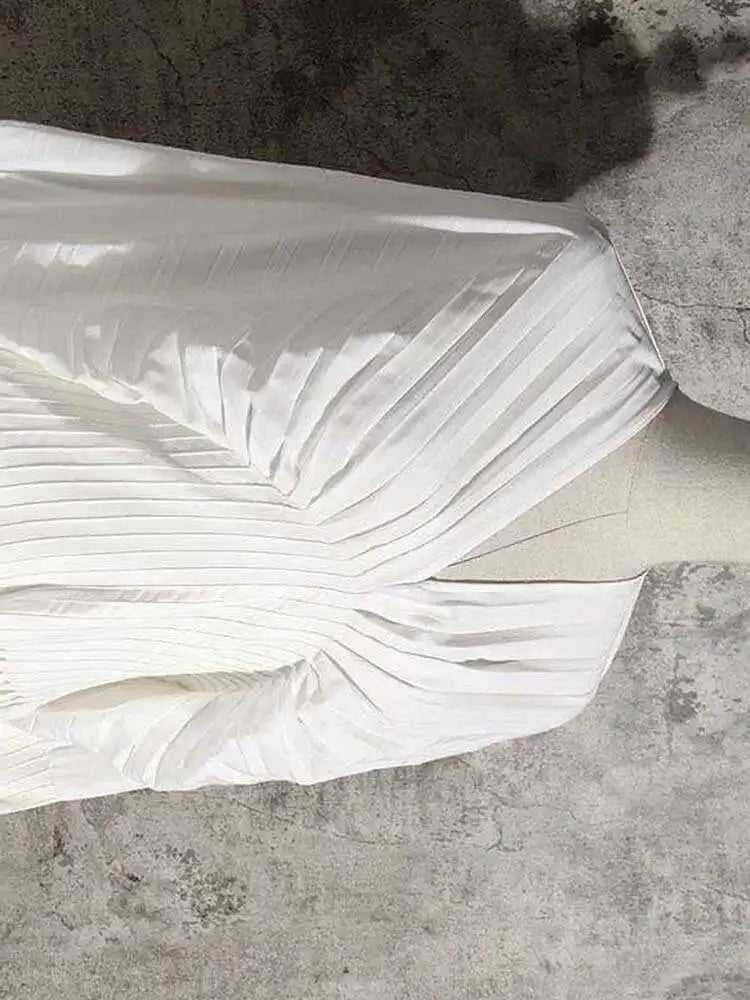 Women White Pleated Elegant Big Size Midi Shirt Dress New V-Neck Long Flare Sleeve Fashion Tide Spring Autumn 2025 1W3260