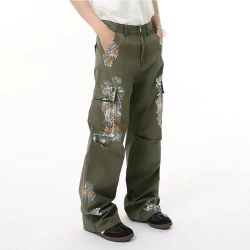 Load image into Gallery viewer, Men's Cargo Jeans New Summer American High Street Paint Design Multi Pockets Loose Male Bottoms Fold Design 2025 9W1685
